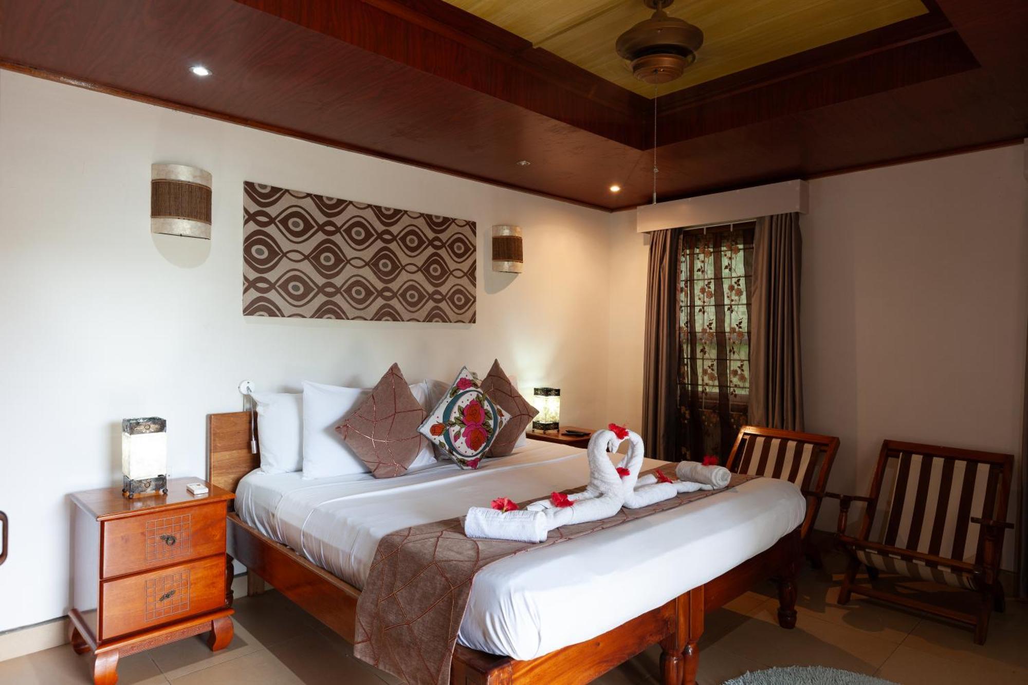 Sea View Lodge Baie Sainte Anne Bagian luar foto
