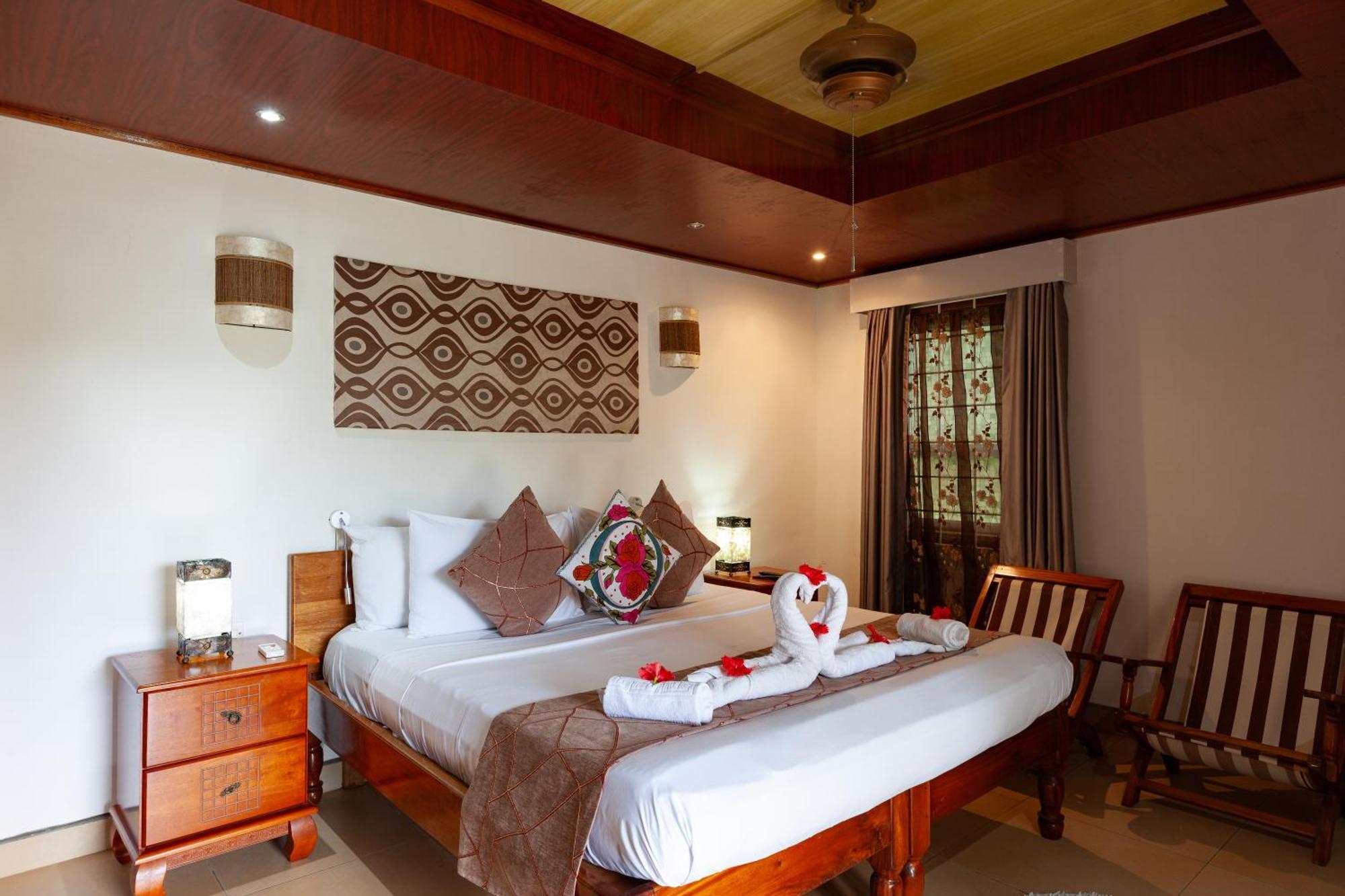 Sea View Lodge Baie Sainte Anne Bagian luar foto